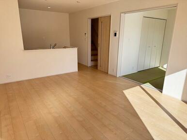 長い時間を過ごすリビングだから自分らしいスタイルを演出したい（2号棟）