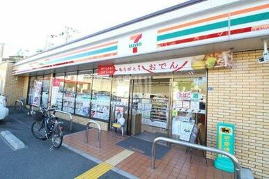 セブンイレブン豊中上新田４丁目店