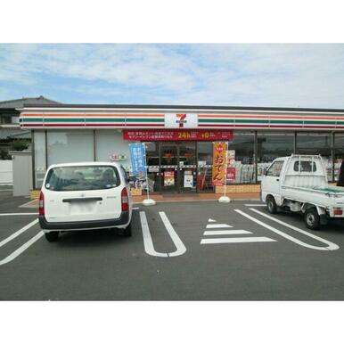 セブンイレブン 観音寺三本松町店