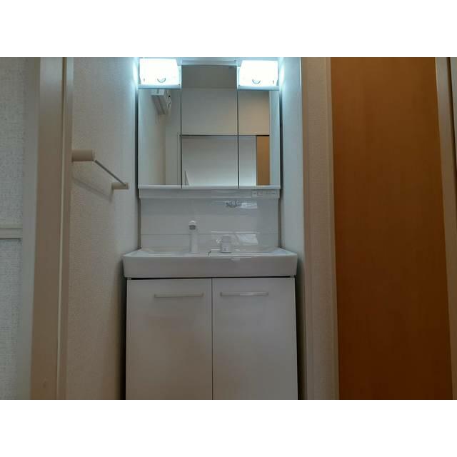 apartment 国母４丁目