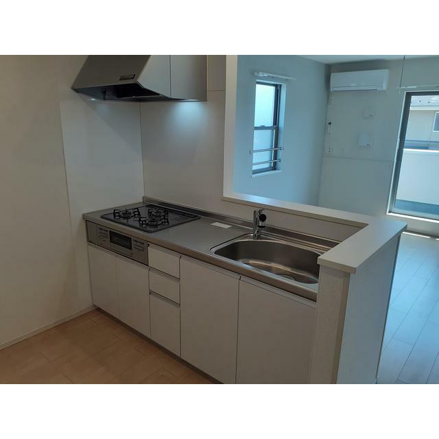 apartment 国母４丁目