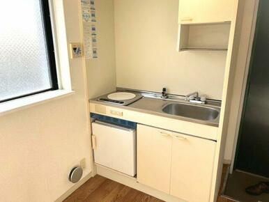 コンパクトなキッチンで掃除もラクラク