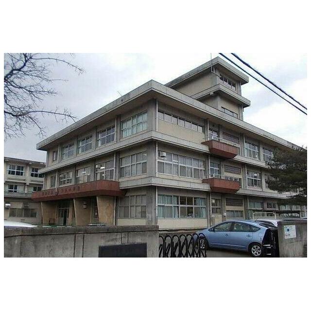 福島市立瀬上小学校まで850m