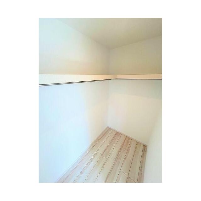 広々としたウォークインクローゼットあり