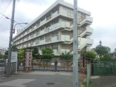 東浦和中学校