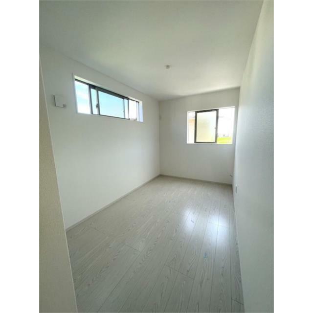 ２階洋室５．５帖♪