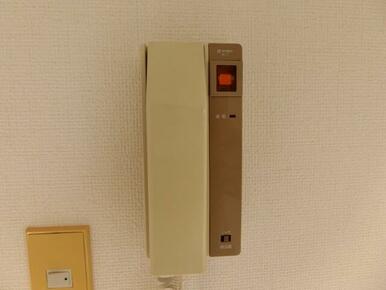インターホン