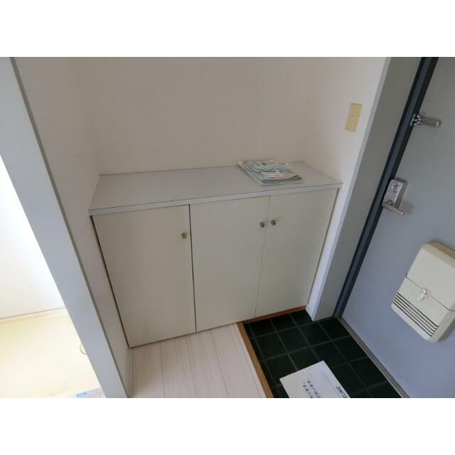 シューズボックス