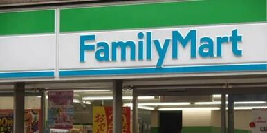 ファミリーマート千住曙町店