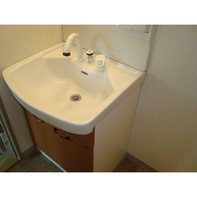 洗髪洗面化粧台