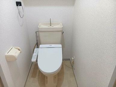温水洗浄便座