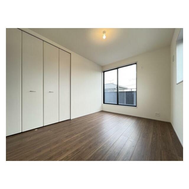 2階にはお部屋が3部屋！全部屋に収納が付いています＾＾