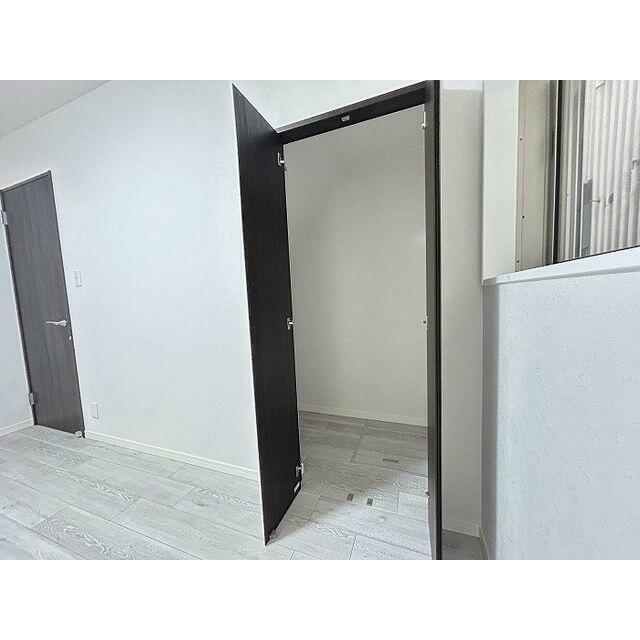 １階納戸物入