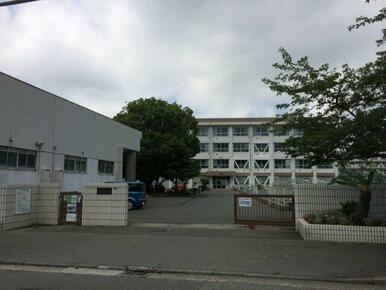 武山中学校