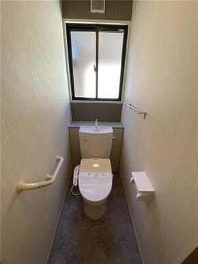 トイレ（ウォシュレット、窓有り）