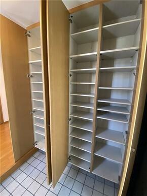 大容量シューズボックス