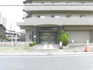 共用部玄関