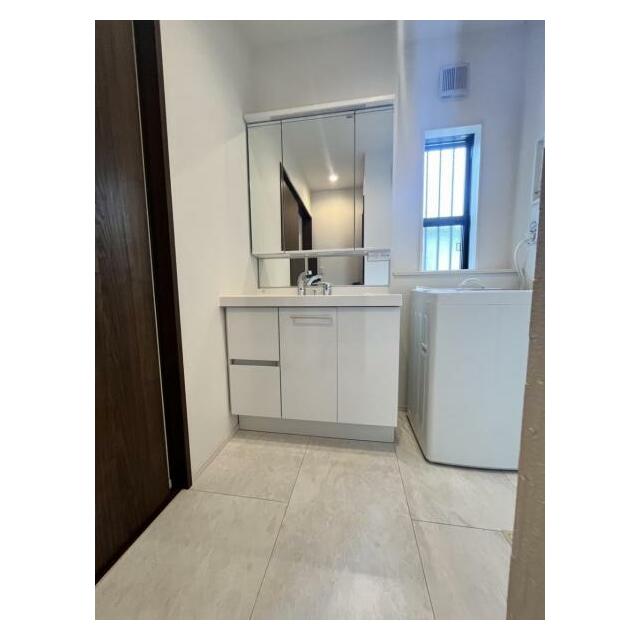 水が流れやすく、汚れがたまりにくい設計でお手入れも楽々！