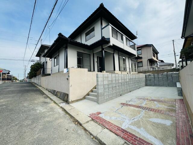 物件画像 遠賀郡岡垣町 旭台２丁目 (海老津駅) 2階建 4SLDK
