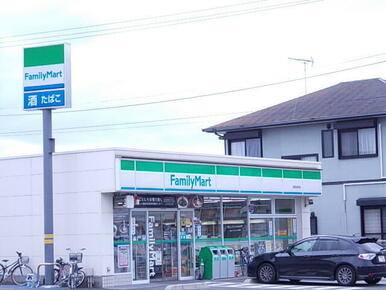 ファミリーマート通津店