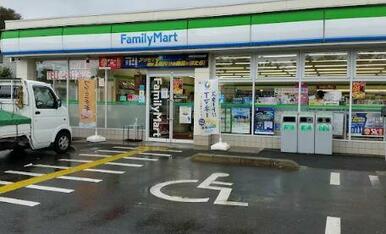 ファミリーマート　さいたま南部領辻店