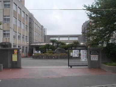 曽左小学校