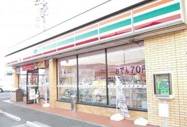 セブンイレブン竹松店