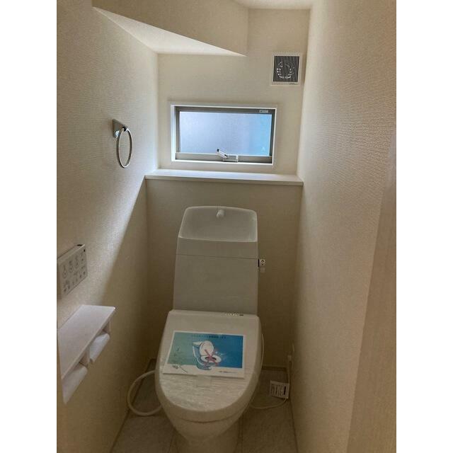 見落としなしで隅々チェック。トイレは家を映す鑑となります。（2号棟）