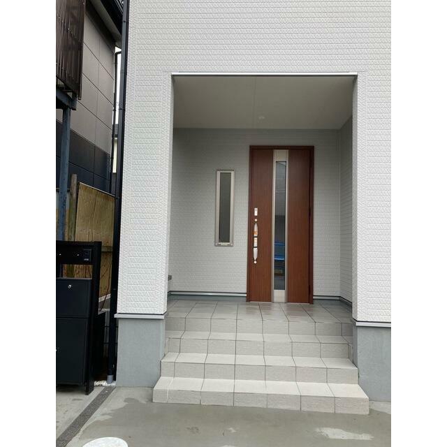 住まいの「第一印象」となる玄関（2号棟）