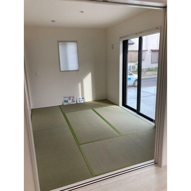 温かみを感じる畳の空間、インテリアに＋αのテイストを加えてアイデア無限大（1号棟）