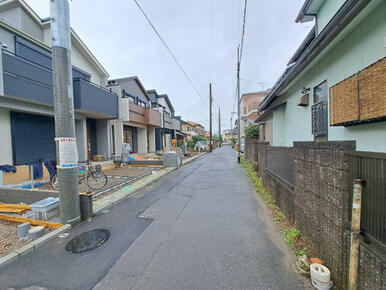 前面道路（私道）