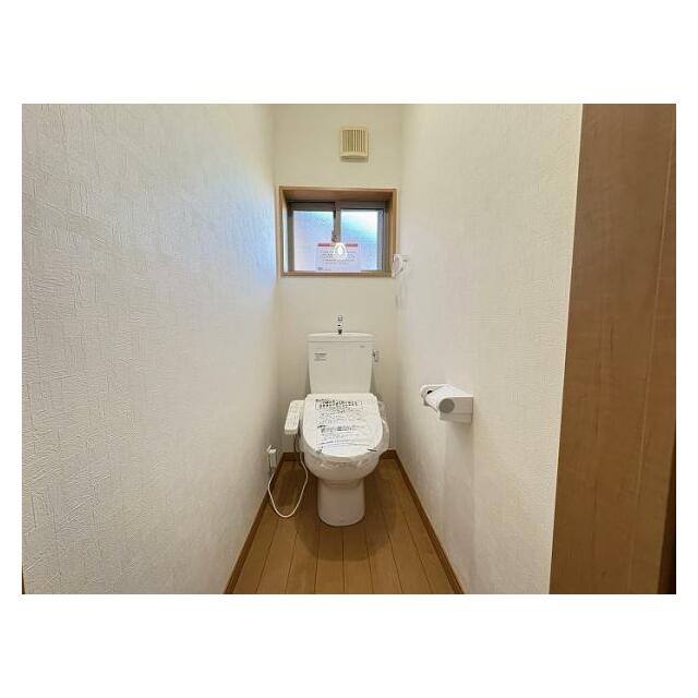 2階　トイレ交換済み
