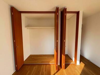 洋室クローゼット