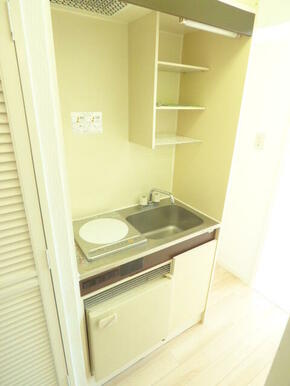 ※別部屋(303号室)参考写真のため内装のイメージが異なる場合がございます
