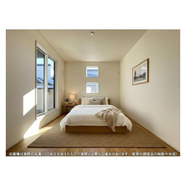 お部屋からバルコニーに出られるので洗濯物や布団などをすぐ干せ取込みも楽にできます！