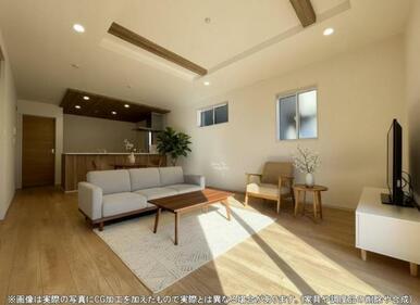 リビングは家族みんなが集まり何気ない出来事も気軽に話せる明るい空間＾＾