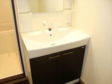 洗髪洗面化粧台