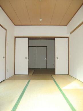 和室※写真は同物件、反転タイプのお部屋