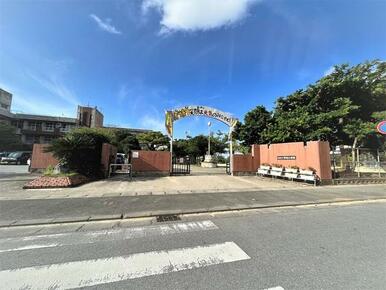 西崎小学校.