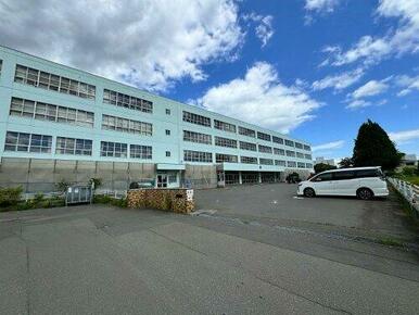 千歳市立緑小学校