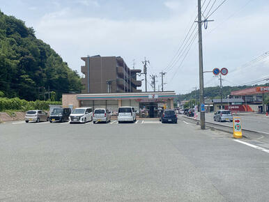 セブンイレブン日置東市来駅前店