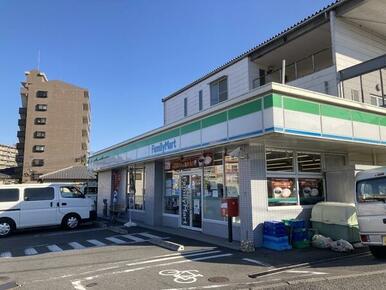 ファミリーマート大分椎迫店