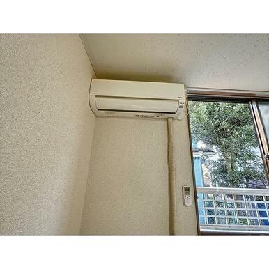エアコン付きで１年通して快適