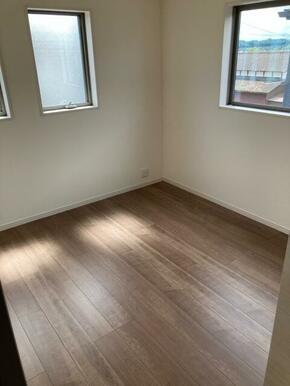 リビングとは別に静かな時間を楽しめる部屋（7号棟）