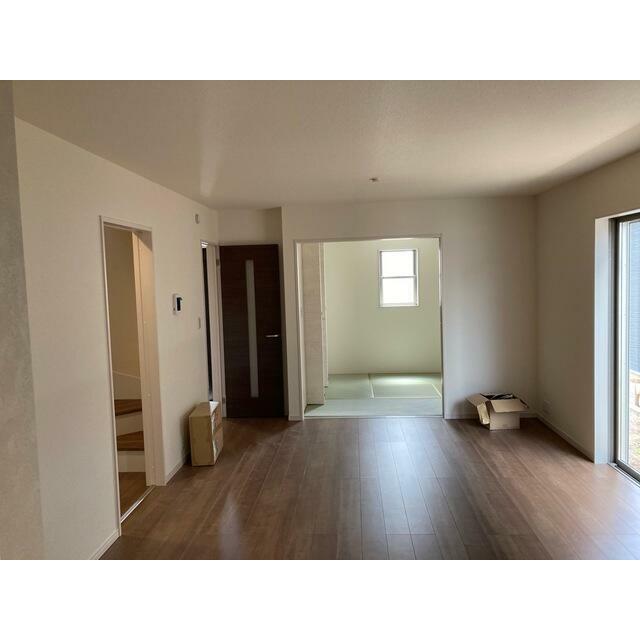 笑顔が溢れる、心和むリビング（7号棟）