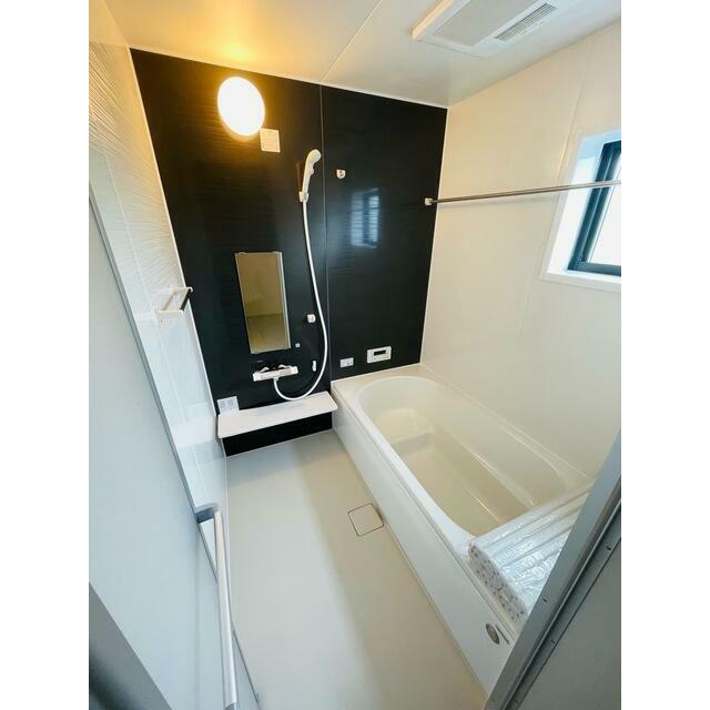 充実したバスタイムは明日への活力源（1号棟）