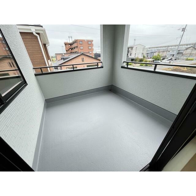 プランターを置いて家庭菜園やガーデニングにチャレンジ！（3号棟）