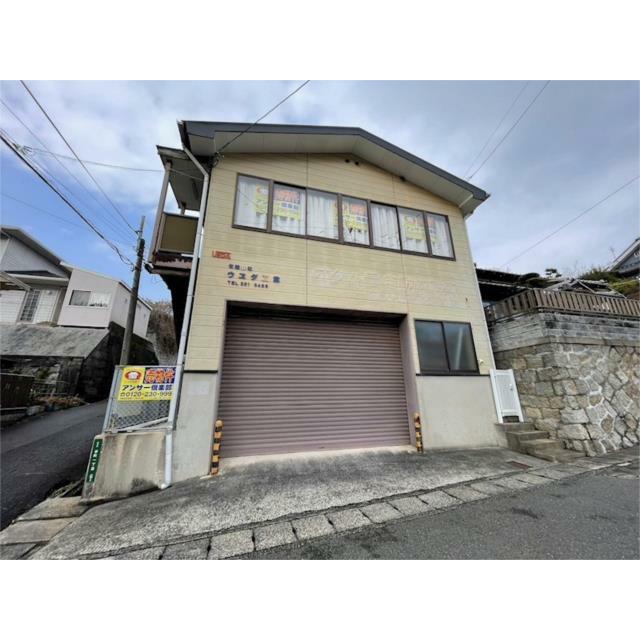 閑静な住宅街にある落ち着いた立地です