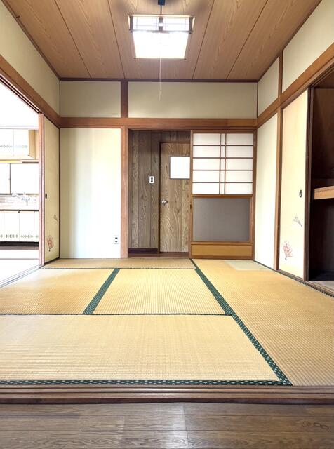 物件画像 北九州市小倉南区 葛原２丁目 (安部山公園駅) 2階建 5DK