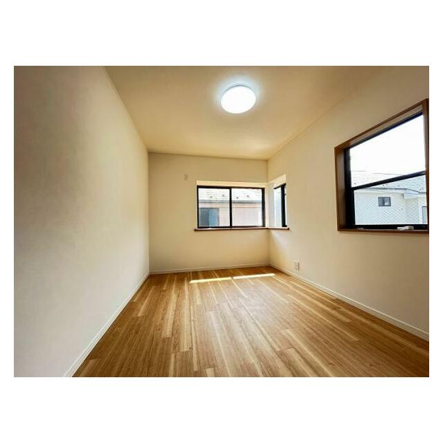 南側洋室約6帖(2)